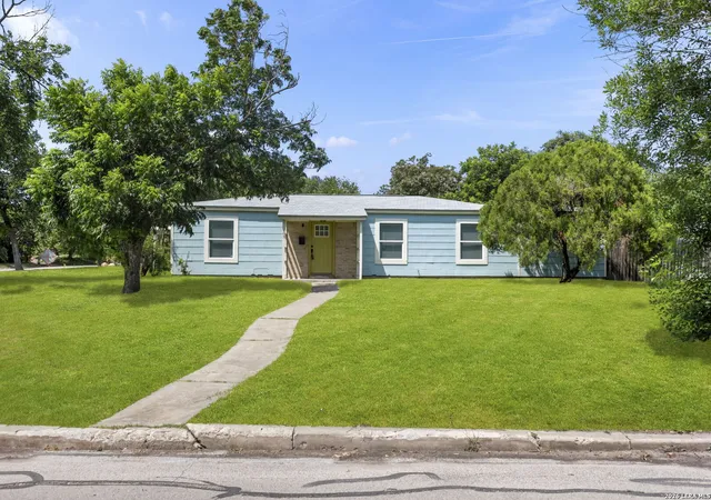 Photo 3 of Single family home for sale at 103 Wellesley, San Antonio, TX 78209 | MLS# 1964723 | Listing updated on 2026-08-19