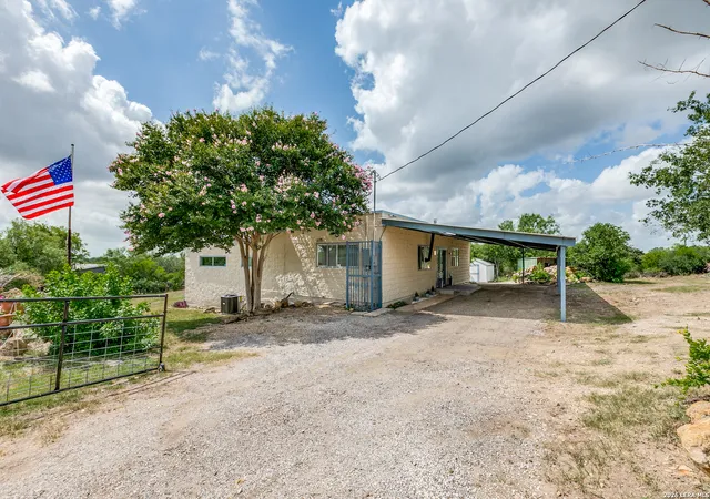 1st image of 275 County Road 5634, Castroville, TX 78009 | MLS# 1964786