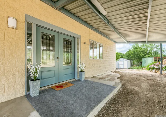 3rd image of 275 County Road 5634, Castroville, TX 78009 | MLS# 1964786