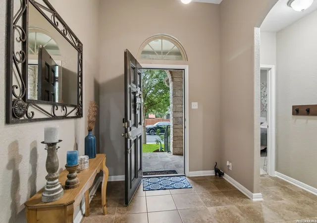 Photo 3 of Sale Pending at 10319 Salamanca, Helotes, TX 78023 | MLS# 1964794 | Listing updated on 2026-05-07