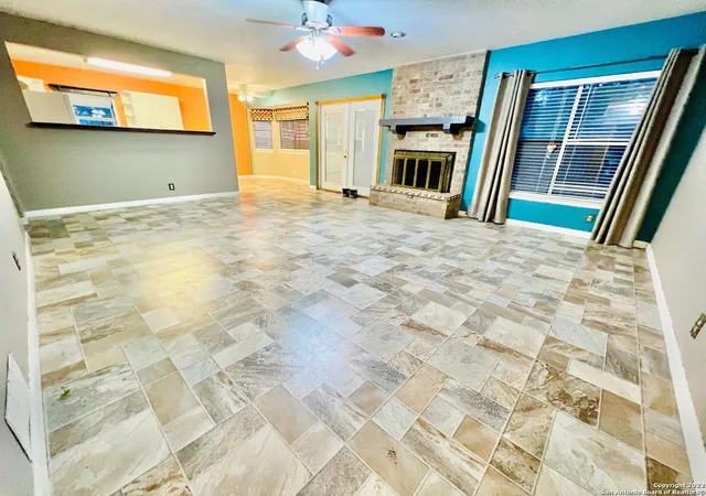 5th image of 10445 Country Breeze, San Antonio, TX 78240 | MLS# 1964803