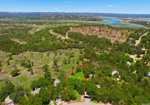 Photo 1 of Land for sale at 708 Royal Oak Dr, Canyon Lake, TX 78133 | MLS# 1964807 | Listing updated on 2026-05-18