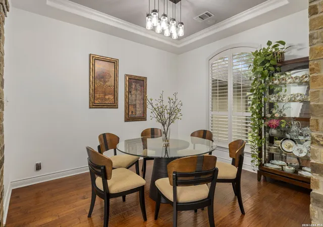 Photo 4 of Single family home for sale at 921 Great Tree Dr, San Antonio, TX 78260 | MLS# 1964821 | Listing updated on 2026-10-08