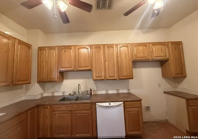 3rd image of 265 County Road 5227, Hondo, TX 78861 | MLS# 1964874