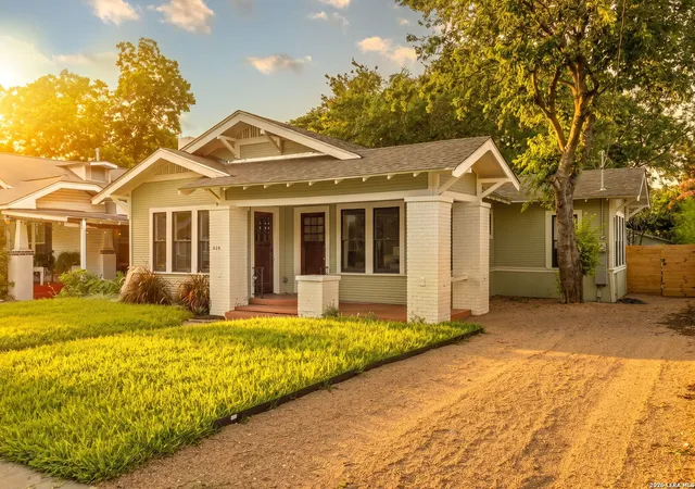 2nd image of 619 W Kings Hwy, San Antonio, TX 78212 | MLS# 1964892