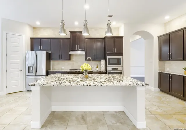 Homes for sale in Helotes, TX | 10522 Far Reaches Ln, Helotes, TX 78023 | MLS# 1964945