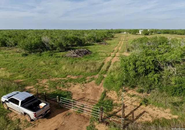 Homes for sale in Charlotte, TX | Tbd 337 S County Road, Charlotte, TX 78011 | MLS# 1965158