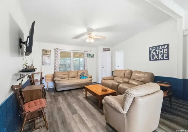4th image of 1259 Rotherman, Canyon Lake, TX 78133 | MLS# 1965178