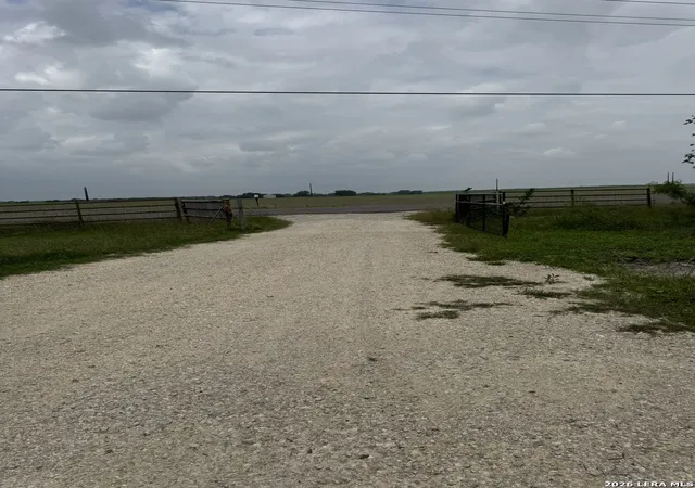 11th image of 3030 County Road 4516, Hondo, TX 78861 | MLS# 1965235