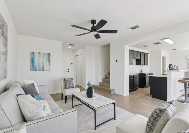 Photo 4 of Single family home for sale at 6210 Outlook Rdg, San Antonio, TX 78233 | MLS# 1965269 | Listing updated on 2026-06-13