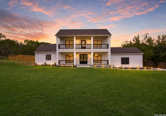 Photo 3 of Single family home for sale at 150 Lake View Dr, Boerne, TX 78006 | MLS# 1965278 | Listing updated on 2026-09-14