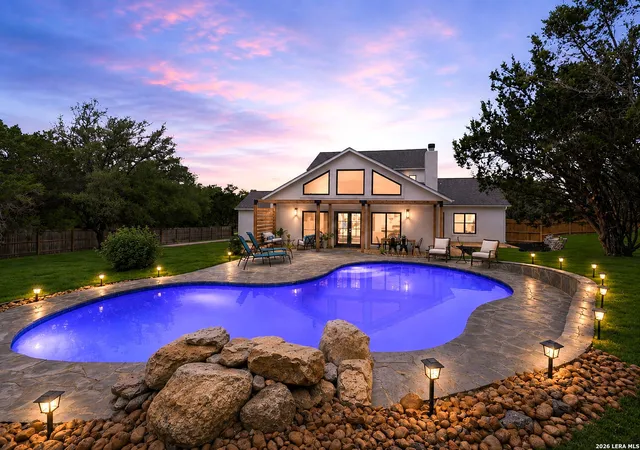 Photo 1 of Single family home for sale at 150 Lake View Dr, Boerne, TX 78006 | MLS# 1965278 | Listing updated on 2026-09-14