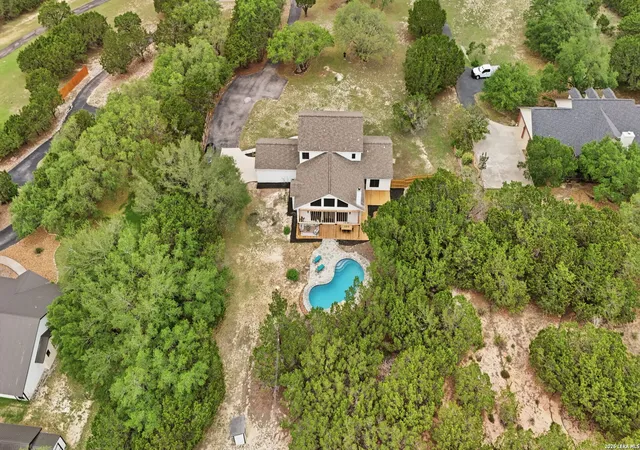 Photo 2 of Single family home for sale at 150 Lake View Dr, Boerne, TX 78006 | MLS# 1965278 | Listing updated on 2026-09-14