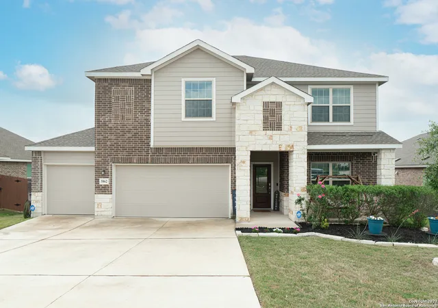 Photo 3 of Single family home for sale at 5862 Hopper Ct, New Braunfels, TX 78132 | MLS# 1965282 | Listing updated on 2026-09-14