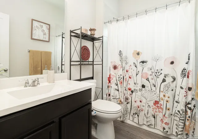 Photo 4 of Single family home for sale at 5862 Hopper Ct, New Braunfels, TX 78132 | MLS# 1965282 | Listing updated on 2026-09-14