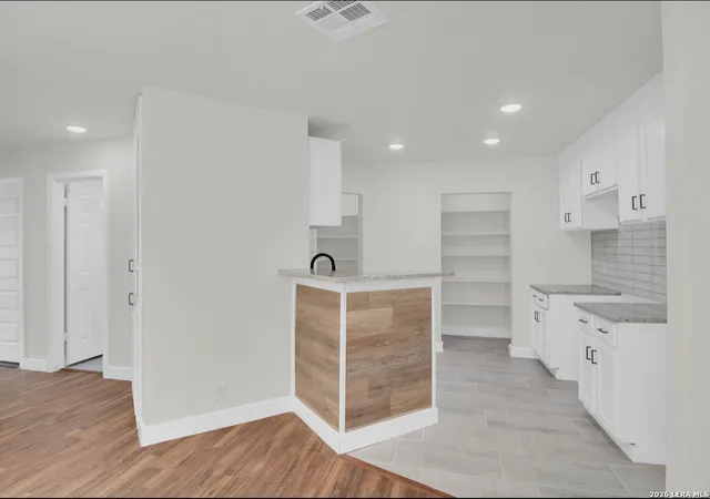 4th image of 4014 Sunrise Creek Dr, San Antonio, TX 78244 | MLS# 1965328