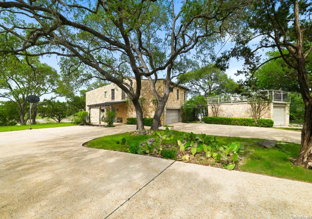 3rd image of 660/672 Rimrock Pass, Canyon Lake, TX 78133 | MLS# 1965439