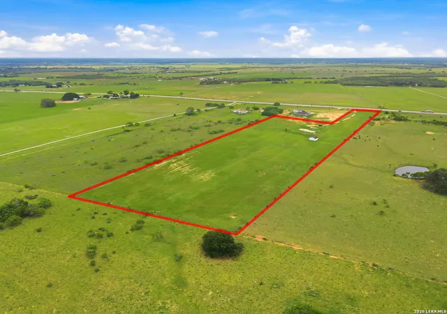 5th image of 4488 State Hwy 97 W, Floresville, TX 78114 | MLS# 1965453