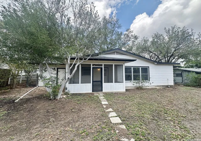 24th image of 740 Rittiman Rd, Terrell Hills, TX 78209 | MLS# 1965494