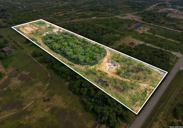 Photo 1 of Land for sale at 2105 County Road 124, Floresville, TX 78114 | MLS# 1965496 | Listing updated on 2026-07-31
