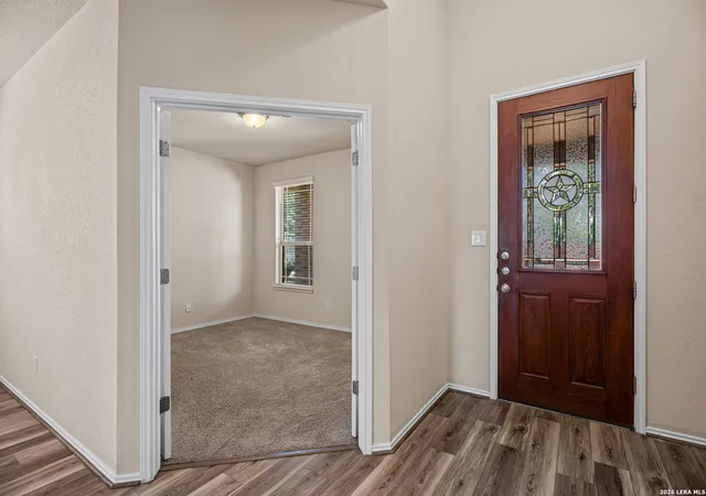 Photo 3 of Single family home for sale at 129 Enchanted View, Cibolo, TX 78108 | MLS# 1965518 | Listing updated on 2026-08-23