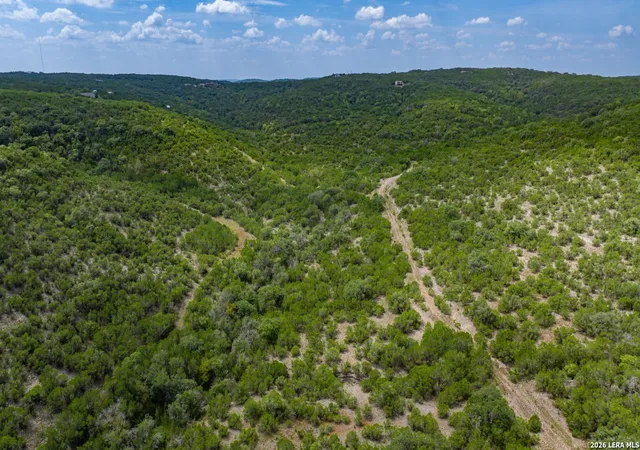 Photo 1 of Land for sale at 860 Arrowhead Pt, Helotes, TX 78063 | MLS# 1965525 | Listing updated on 2026-05-10