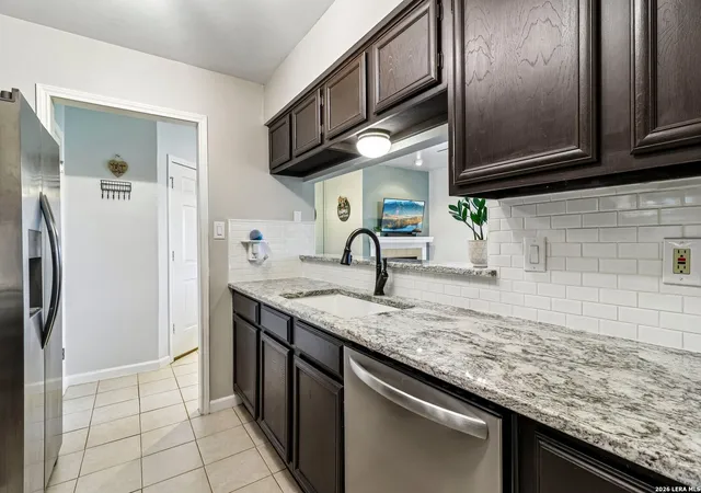 Photo 4 of Condo for sale at 11839 Parliament #921, San Antonio, TX 78216 | MLS# 1965530 | Listing updated on 2026-09-01
