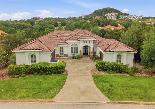 Homes for sale in San Antonio, TX | 42 Via Aragon, San Antonio, TX 78257 | MLS# 1965533