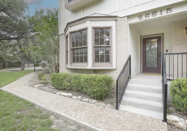 Photo 3 of Single family home for sale at 26615 Autumn Gln, Boerne, TX 78006 | MLS# 1965535 | Listing updated on 2026-07-16