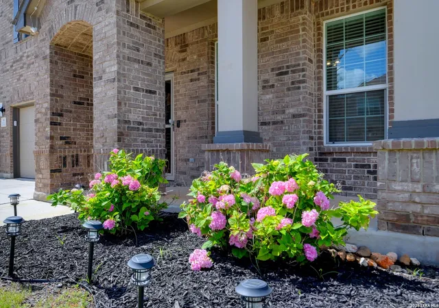 Photo 4 of Single family home for sale at 5332 Espinoso Way, San Antonio, TX 78261 | MLS# 1965551 | Listing updated on 2026-05-31
