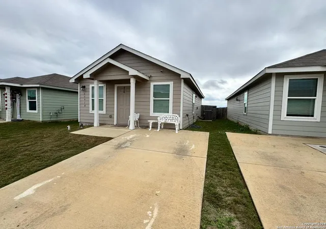 Photo 2 of Single family home for sale at 13918 Llama Pl, San Antonio, TX 78252 | MLS# 1965620 | Listing updated on 2026-05-22