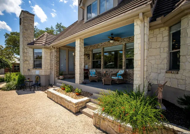 Photo 3 of Single family home for sale at 21419 Forest Waters Cir, Garden Ridge, TX 78266 | MLS# 1965646 | Listing updated on 2026-05-22