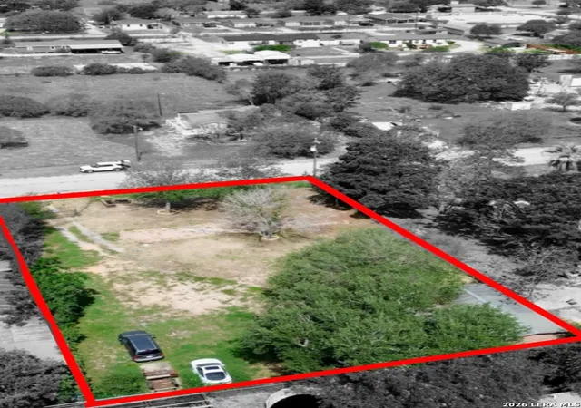 4th image of 350 Palo Alto Dr, Von Ormy, TX 78073 | MLS# 1965721