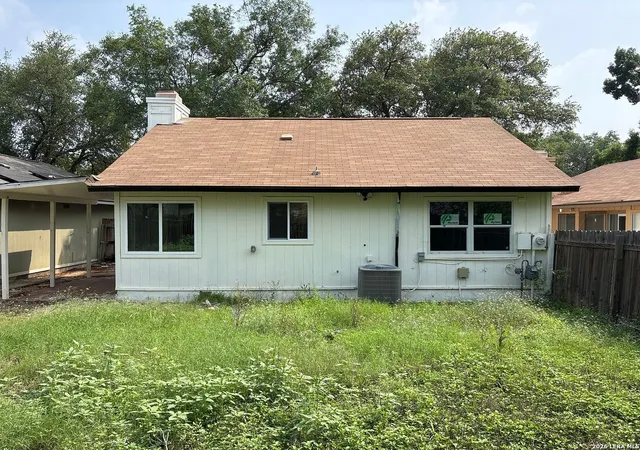 Photo 3 of Single family home for sale at 9631 Ivy Bend, San Antonio, TX 78250 | MLS# 1965738 | Listing updated on 2026-05-11