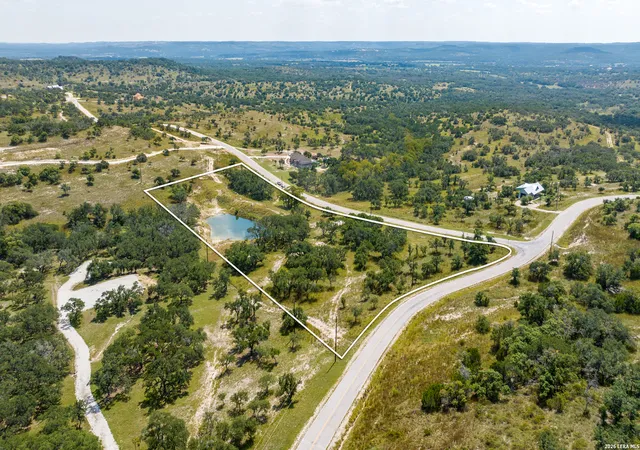 3rd image of 189 Fallen Acorn, Blanco, TX 78606 | MLS# 1965768