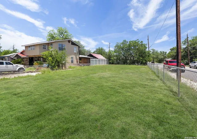 image of 3803 W Houston St, San Antonio, TX 78207 | MLS# 1965787