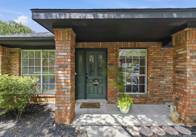 3rd image of 6435 Old Harbor Ln, Austin, TX 78739 | MLS# 1965799