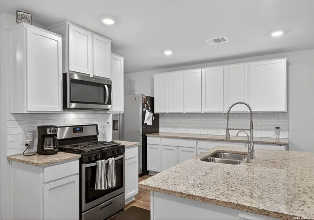 5th image of 187 Empress Brilliant, San Antonio, TX 78253 | MLS# 1965801