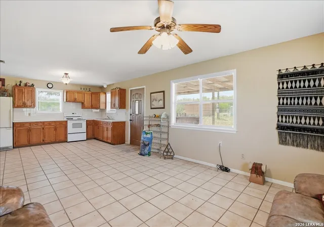Homes for sale in George West, TX | 372 County Road 325, George West, TX 78022 | MLS# 1965824