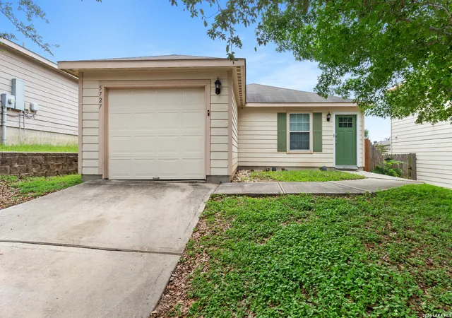 Photo 1 of Sale Pending at 5727 Hickory Cyn, San Antonio, TX 78252 | MLS# 1965841 | Listing updated on 2026-08-16