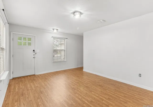 Photo 4 of Sale Pending at 5727 Hickory Cyn, San Antonio, TX 78252 | MLS# 1965841 | Listing updated on 2026-08-16