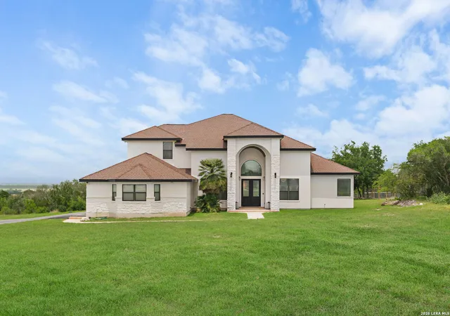 Photo 1 of Single family home for sale at 1247 Private Road 3702, San Antonio, TX 78253 | MLS# 1965863 | Listing updated on 2026-09-20