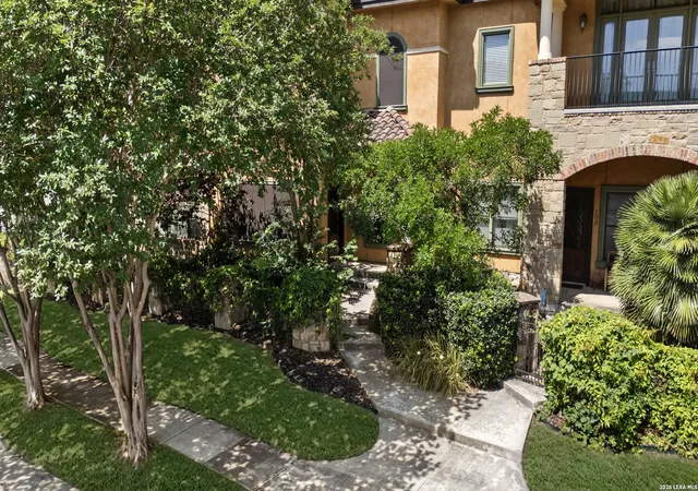 Homes for sale in Alamo Heights, TX | 123 Eaton St #102, Alamo Heights, TX 78209 | MLS# 1965940