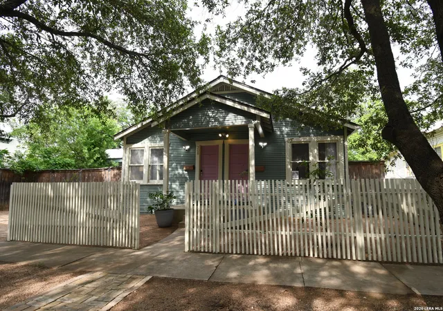 Photo 4 of Multi family home for sale at 210 Mission St, San Antonio, TX 78210 | MLS# 1965950 | Listing updated on 2026-09-13