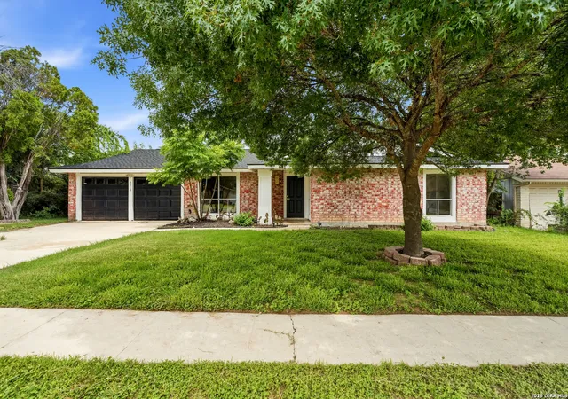 Photo 1 of Single family home for sale at 6215 Callen Glen St, San Antonio, TX 78233 | MLS# 1965969 | Listing updated on 2026-09-12