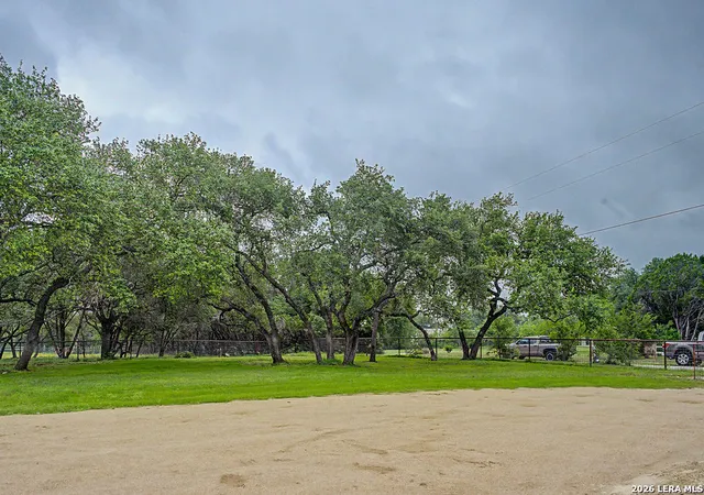Homes for sale in Wimberley, TX | 200 E Meadow Ln, Wimberley, TX 78676 | MLS# 1965975