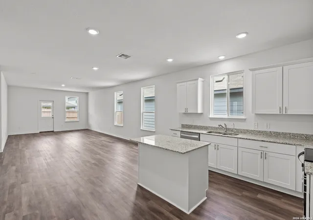 Photo 4 of Sale Pending at 8208 Smithers Ave, San Antonio, TX 78252 | MLS# 1965976 | Listing updated on 2026-09-08