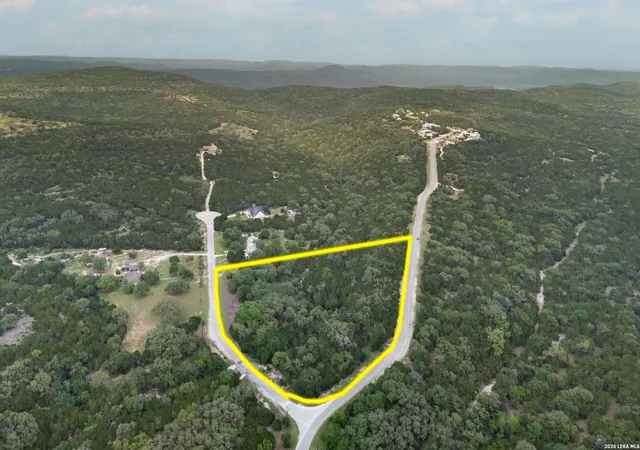 5th image of 138 County Road 2765, Mico, TX 78056 | MLS# 1966000