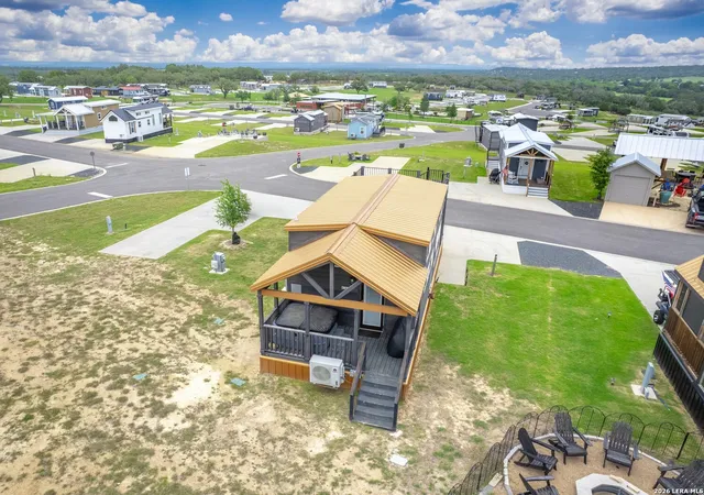 27th image of 5386 Ranch Road 1376, Unit 205, Fredericksburg, TX 78624 | MLS# 1966011