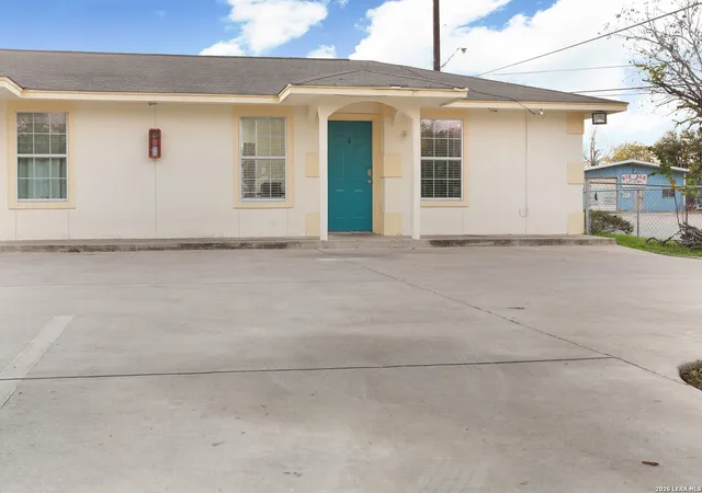 2nd image of 507 Oregon St, San Antonio, TX 78211 | MLS# 1966102